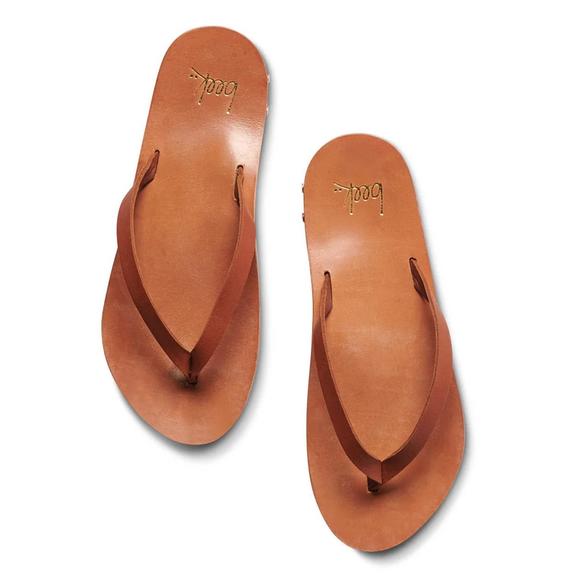 NEW BEEK women's seabird thong sandal in tan/tan - Picture 2 of 2